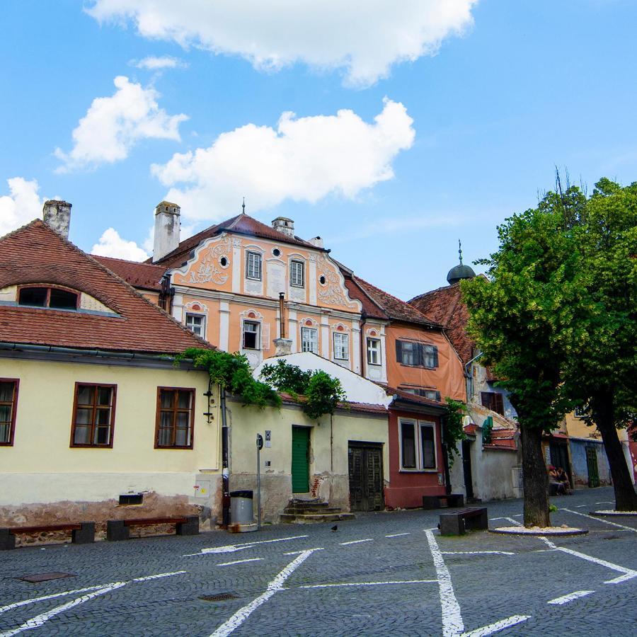 Kleines Hotel Sibiu Exterior foto